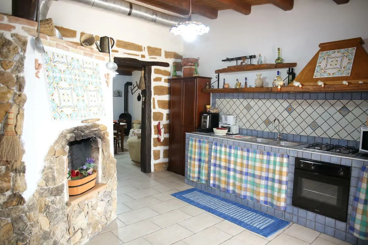 Holiday home Regia Trazzera Villa Rilievo Italy