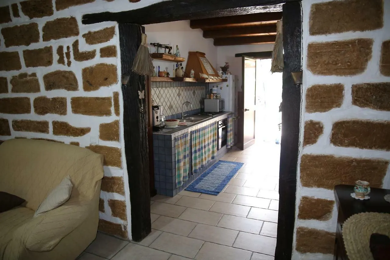 Holiday home Regia Trazzera Villa Rilievo Italy