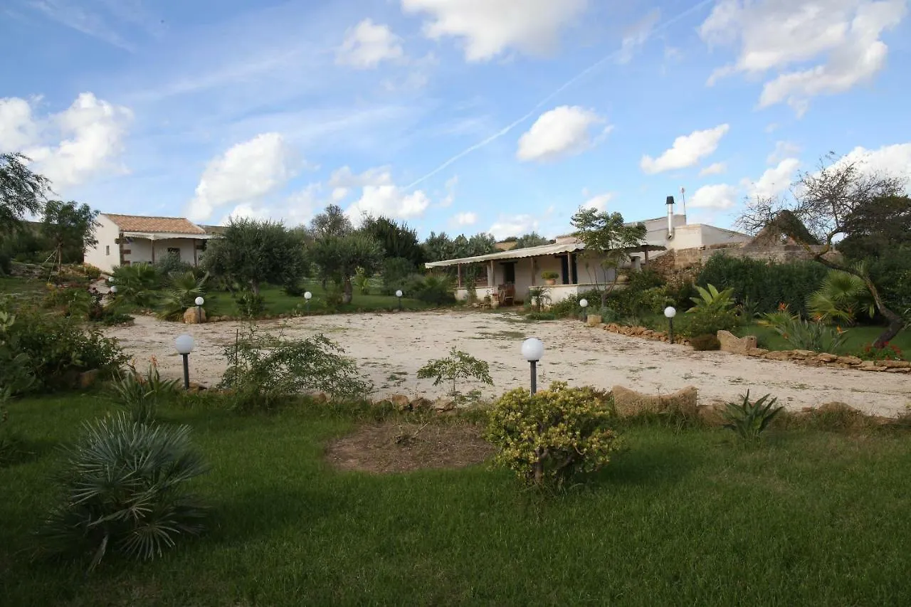 Holiday home Regia Trazzera Villa Rilievo
